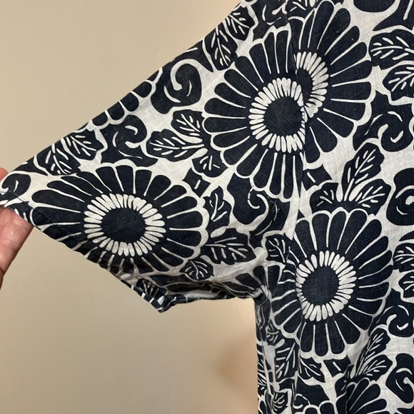 FLAX LINEN, size large. - Picture 4 of 14